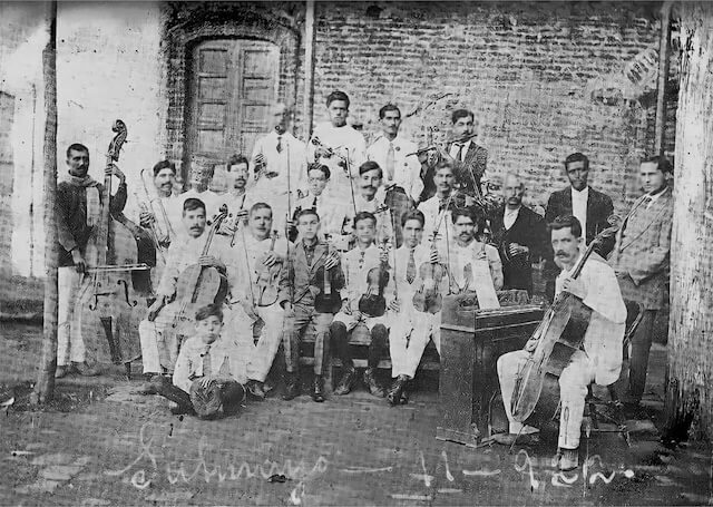 Foto antigua de Sahuayo - Orquesta de Sahuayo de Jesús Flores (1922)