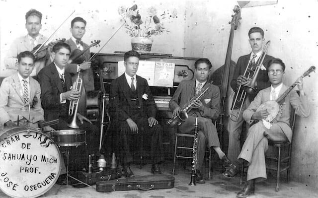 Foto antigua de Sahuayo - Orquesta de Sahuayo de Jesús Flores (1920)